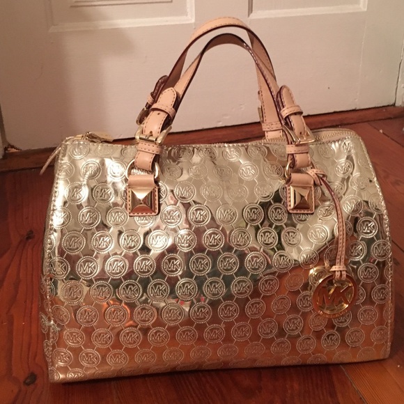 Michael Kors Handbags - Michael Kors Gold Large Grayson Purse